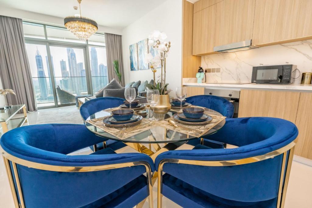 هتل ایمار بیچفرانت - د دبی هاربر لیوینگ - Emaar Beachfront - The Dubai Harbour Living