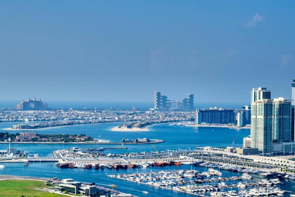 هتل استنینگ 2 بی آر این دبی مارینا وید سی ویو - Stunning 2BR in Dubai Marina with sea view