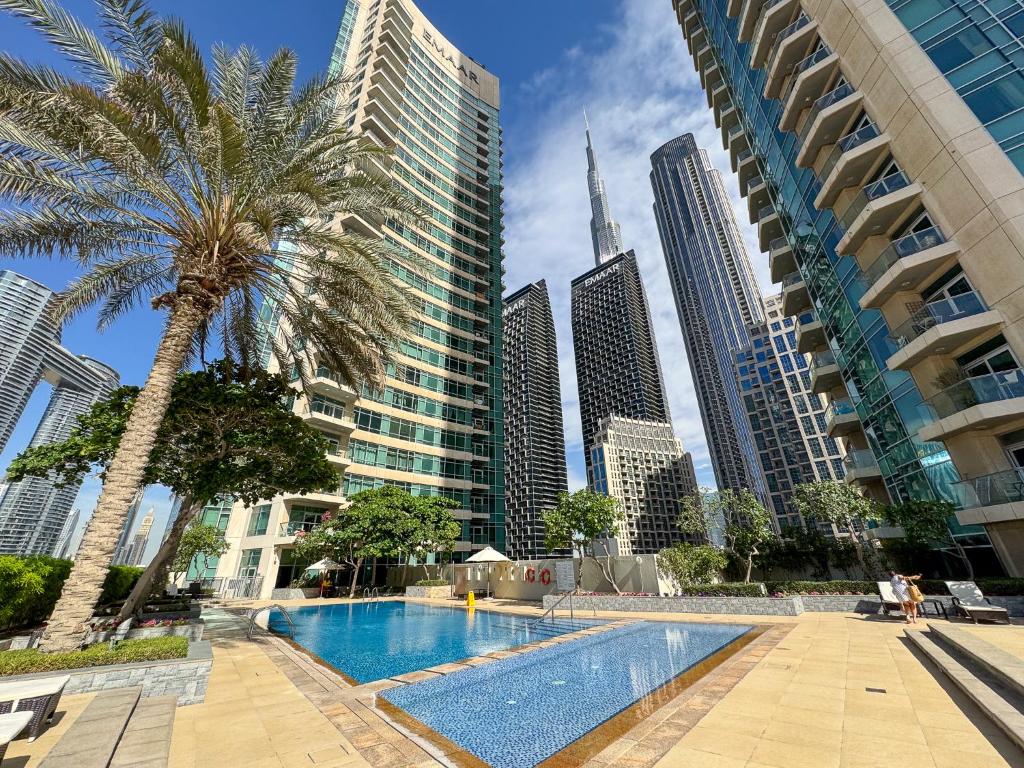 هتل و او! بیوتیفول 1 بی آر آپت این داون تاون - کلوز تو برج اند مال - WOW! Beautiful 1BR Apt in Downtown - close to Burj and Mall