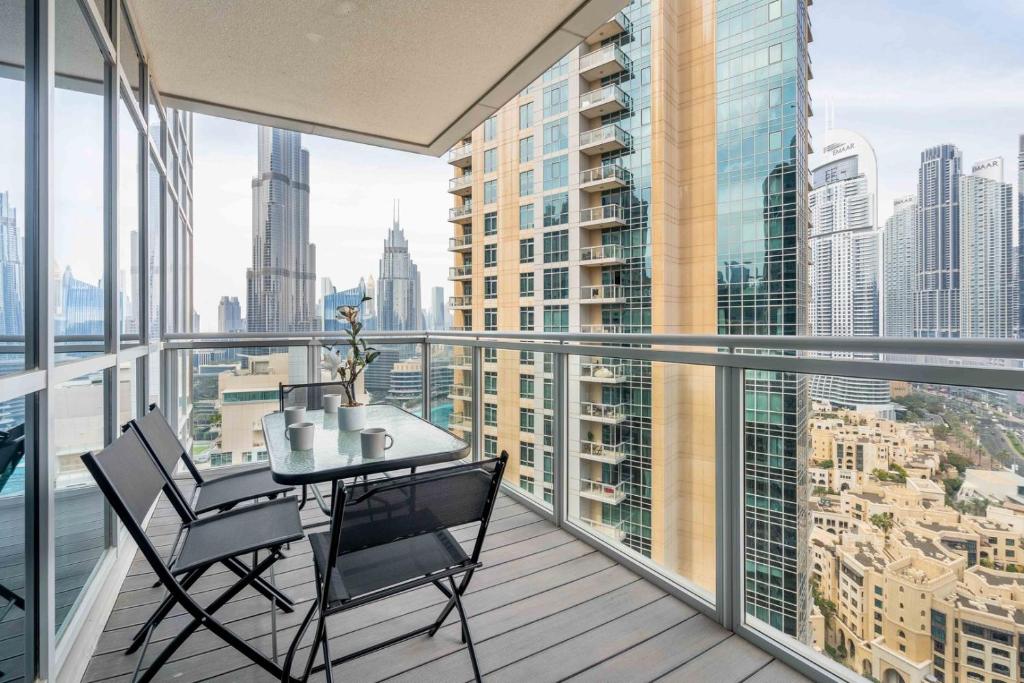 هتل گست ردی - کاسا د الکزو کُم ویستا پَرا او بُرج خلیفه - GuestReady - Casa de luxo com vista para o Burj Khalifa