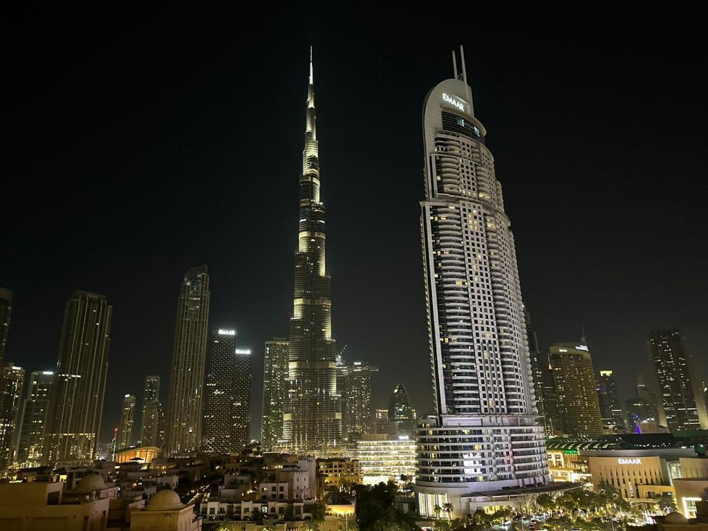 هتل دنتاون، دبئی برج رویال ۲ بی دی آر آپارتمان فول برج - خلیفه ویو - DownTown, Dubai Burj Royale 2 BDR Apartment Full Burj - Khalifa view