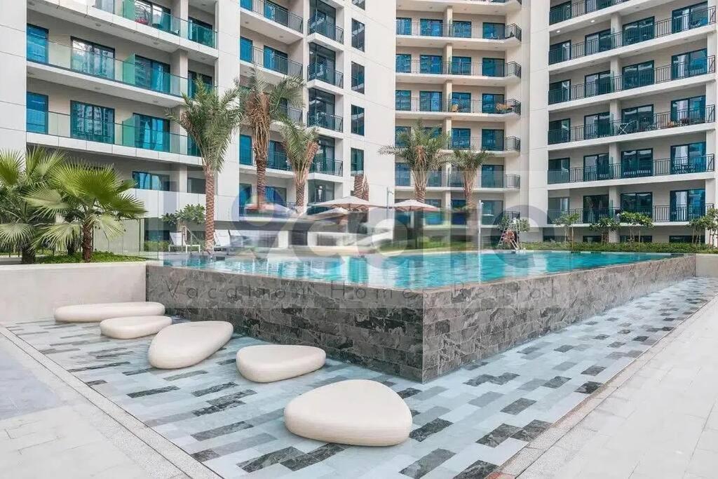 هتل برند نیو وان بی آر آپت ویت هیوج بالکنی این بیزنس بی - Brand New 1 BR Apt w/ huge balcony in Business Bay