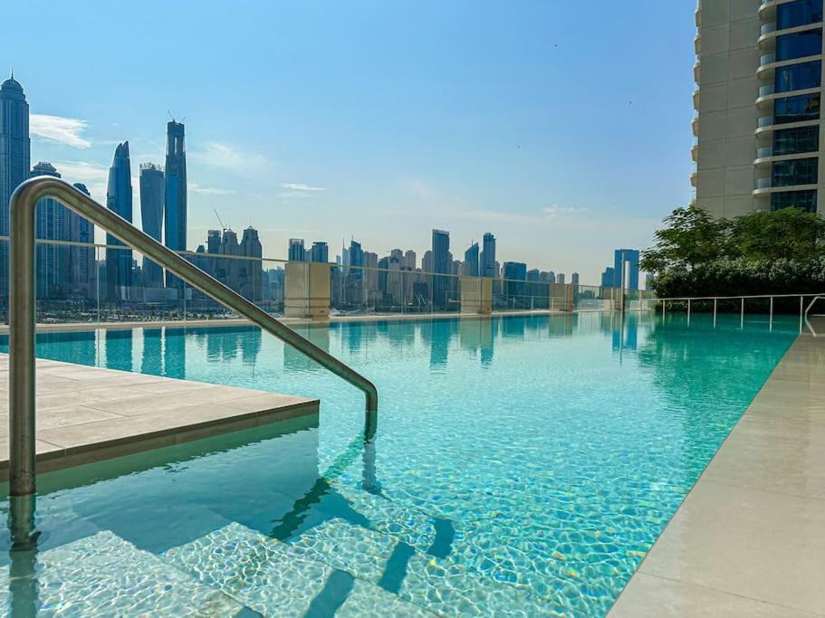 هتل های‌گستس - مارینا ویستا تاور 2 - HiGuests - Marina Vista Tower 2