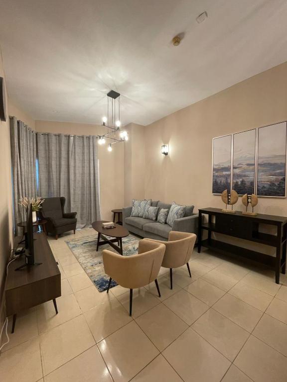 هتل ماربلا گران هالی‌دی هومز - ال ناهدا 1 - Marbella Grand Holiday Homes - Al Nahda 1