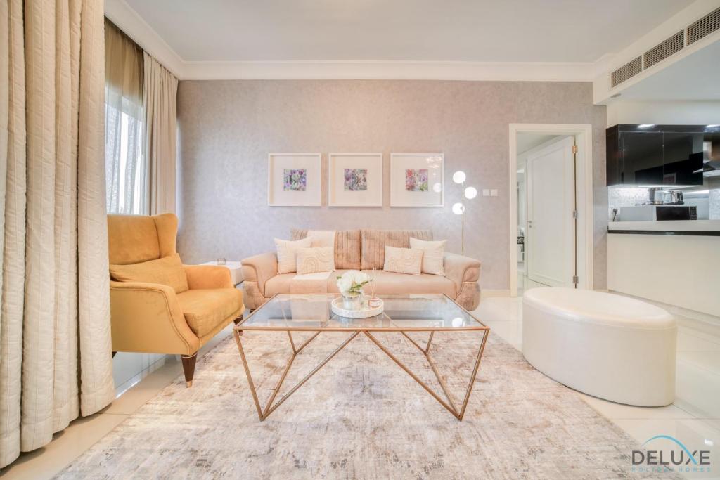هتل شیک 1 بی آر ات د سیگنچر داونتاون دبی بای دلاکس هالیدی هومز - Chic 1BR at The Signature Downtown Dubai by Deluxe Holiday Homes