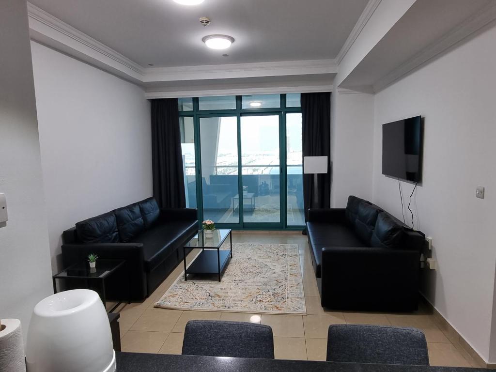 هتل گرنادا آپارتمانز مارینا کراون - Granada Apartments Marina Crown