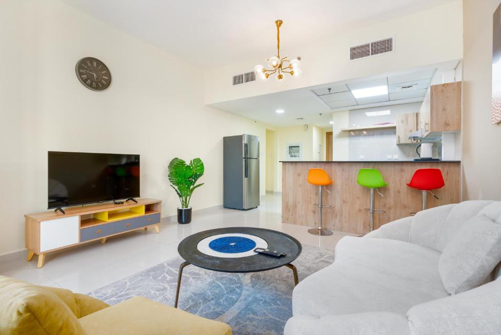 هتل کانتیننتال تاور 2 بی‌اچ‌کی - ویگور ویکیشن هومز - Continental Tower 2BHK - Vigor Vacation Homes