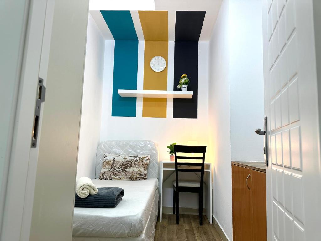 هتل چارمین پارتیشن روم این بارشا هایتس نییر آی سی ام Charming Partition Room in Barsha Heights Near ICM