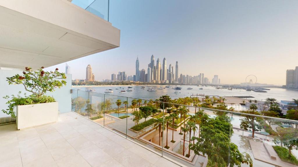 هتل پرایم‌استی - وان ات پالم ۴ بی‌آر، پالم جمیرا - Primestay - One at Palm 4BR, Palm Jumeirah