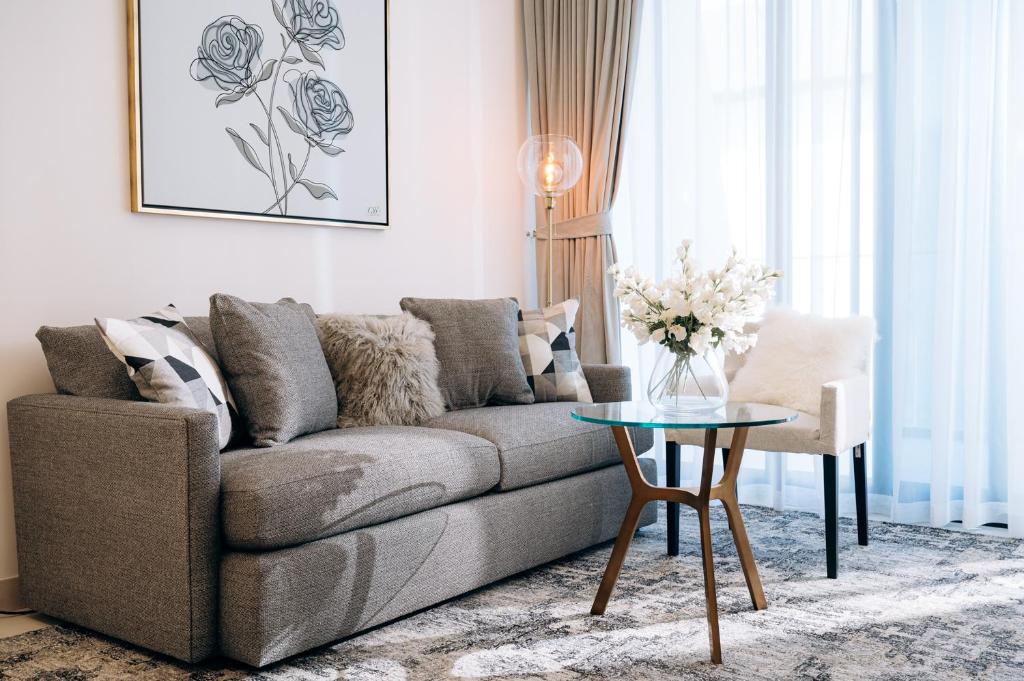 هتل کوزی برند نیو 1 بی آر این بیزنس بی بینگ هاتی کنال - Cozy brand new 1BR in Business Bay Binghatti Canal