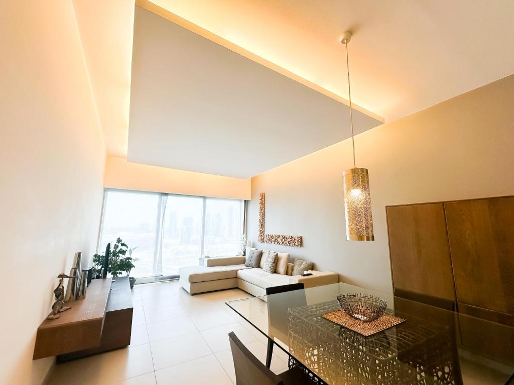 هتل کوزی 1BR این گیت تاور ایزی اکسس 1802GT1 - Cozy 1BR in Gate Tower Easy Access 1802GT1