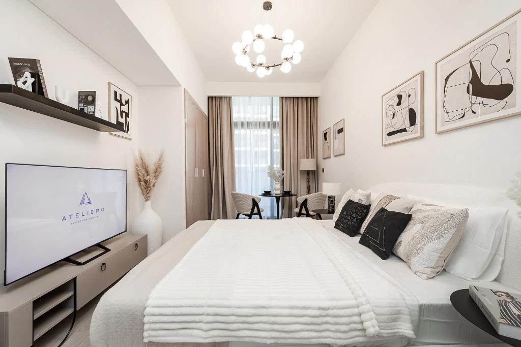 هتل مادرن استودیو این آزی زی ریویرا - Modern studio in Azizi Riviera