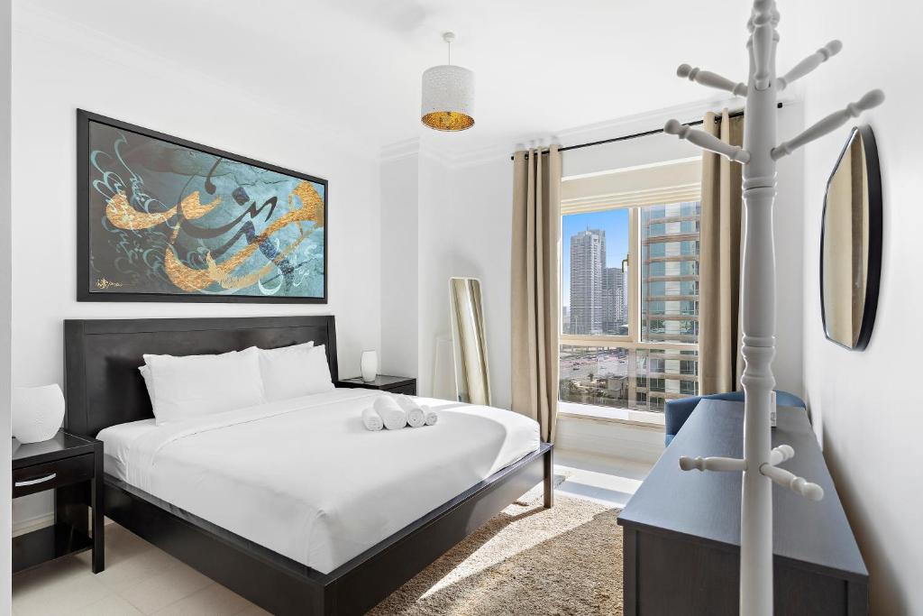 هتل استانیگ 2 بی آر آپت دبی مارینا - Stunning 2 BR APT Dubai Marina