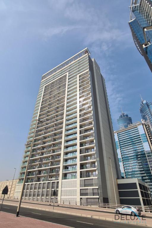 هتل سینیک 1BR ات دماک زادا تاور بیزنس بی بای دلاکس هالی دی هومز - Scenic 1BR at DAMAC Zada Tower Business Bay by Deluxe Holiday Homes