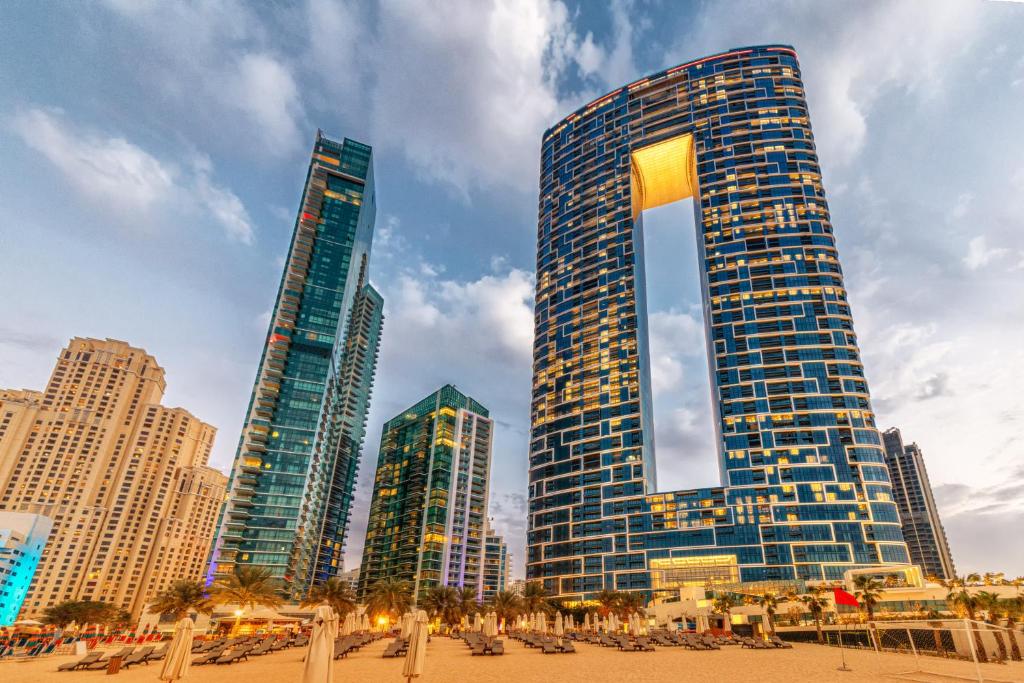 هتل 54th فلور سرویسد کاندو این جی بی آر آدرس بیچ رزیدنست - 54th Floor Serviced Condo in JBR Address Beach Residence