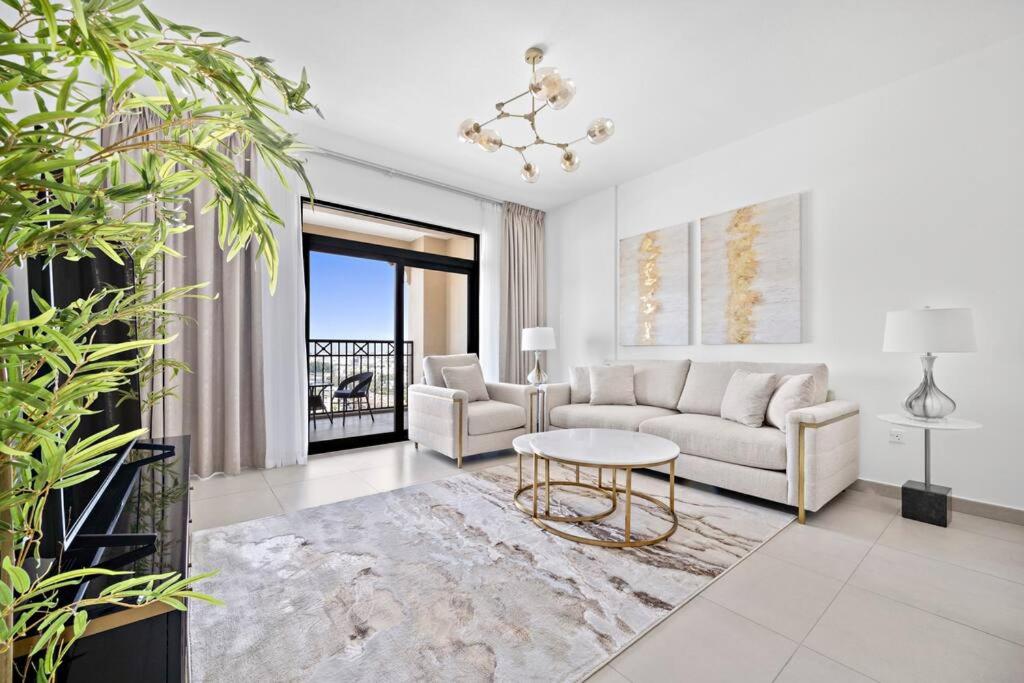 هتل شیک 1 بی آر آپت رحال 2 ام جی ال - Chic 1BR APT Rahaal 2 MJL