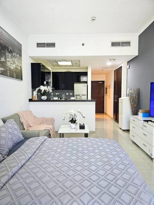 هتل لاکچری باتانیکا استودیو آپارتمان 75 - Luxury Botanica Studio Apartment 75