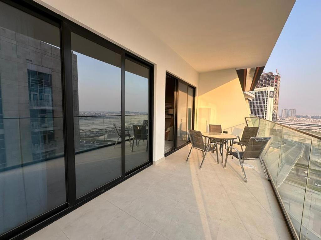 هتل کیل ریزیدنس ات بینگ هاتی کانال 1 بی آر کانال ویو - Quill Residence at Binghatti Canal 1 BR Canal View