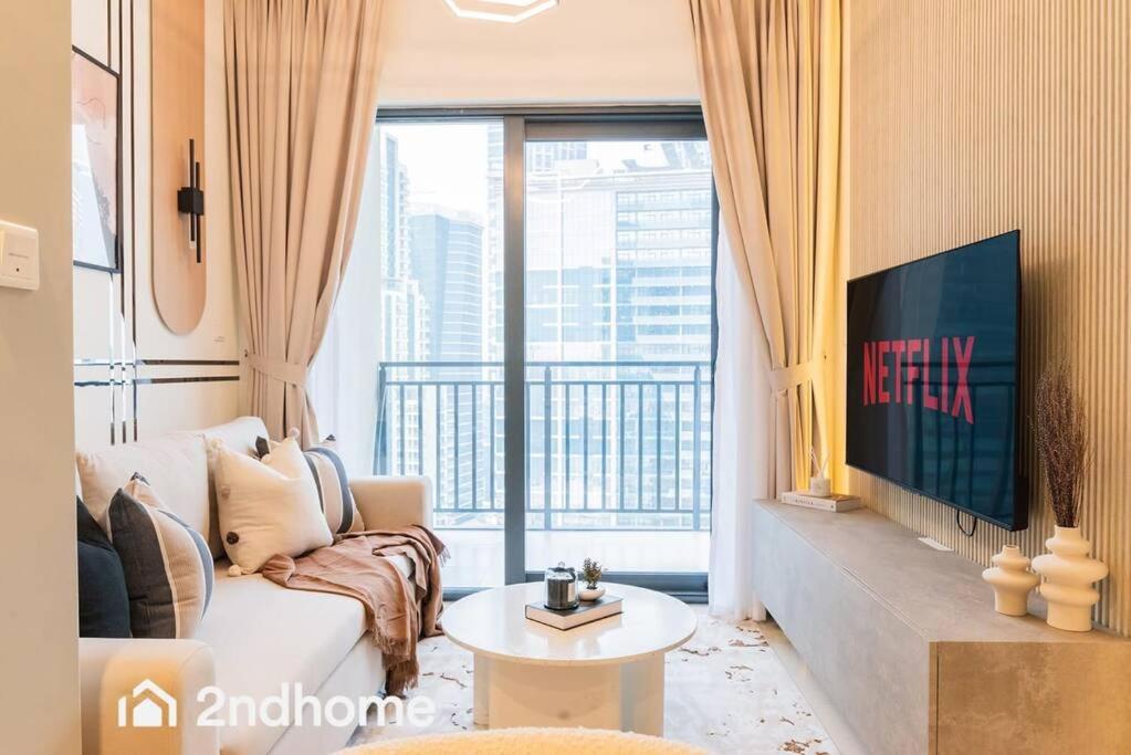 هتل سکوند هوم - نیولی فرنیشد - زادا تاور - 2ndhome - Newly Furnished - Zada Tower