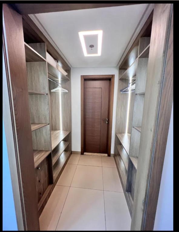 هتل 1-بد ، 30 مین فروم مارینا - 1-Bed , 30 Min from Marina
