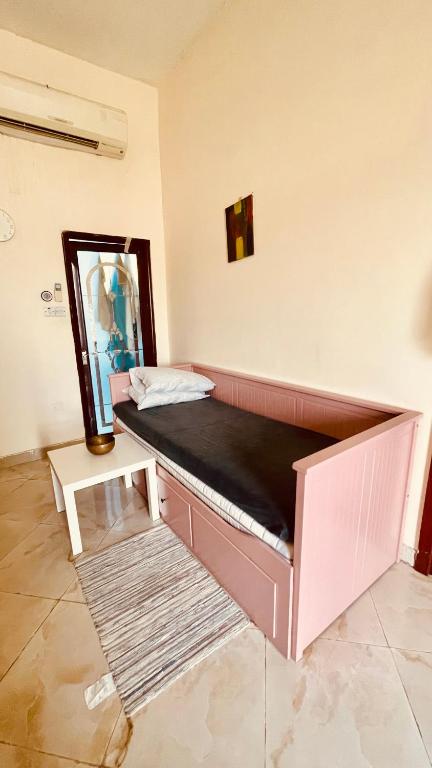هتل نایس استودیو نکس تو آ یو اچ ایردپورت - Nice Studio Next to AUH Airport