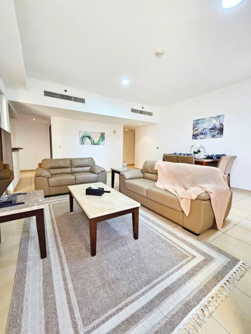 هتل لاکچری جی بی آر آپارتمان 24 - Luxury JBR Apartment 24