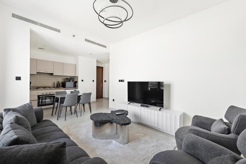 هتل استایلیش 2 بی آر ای بی پی سوبها ریزروو - Stylish 2BR ABP Sobha Reserve