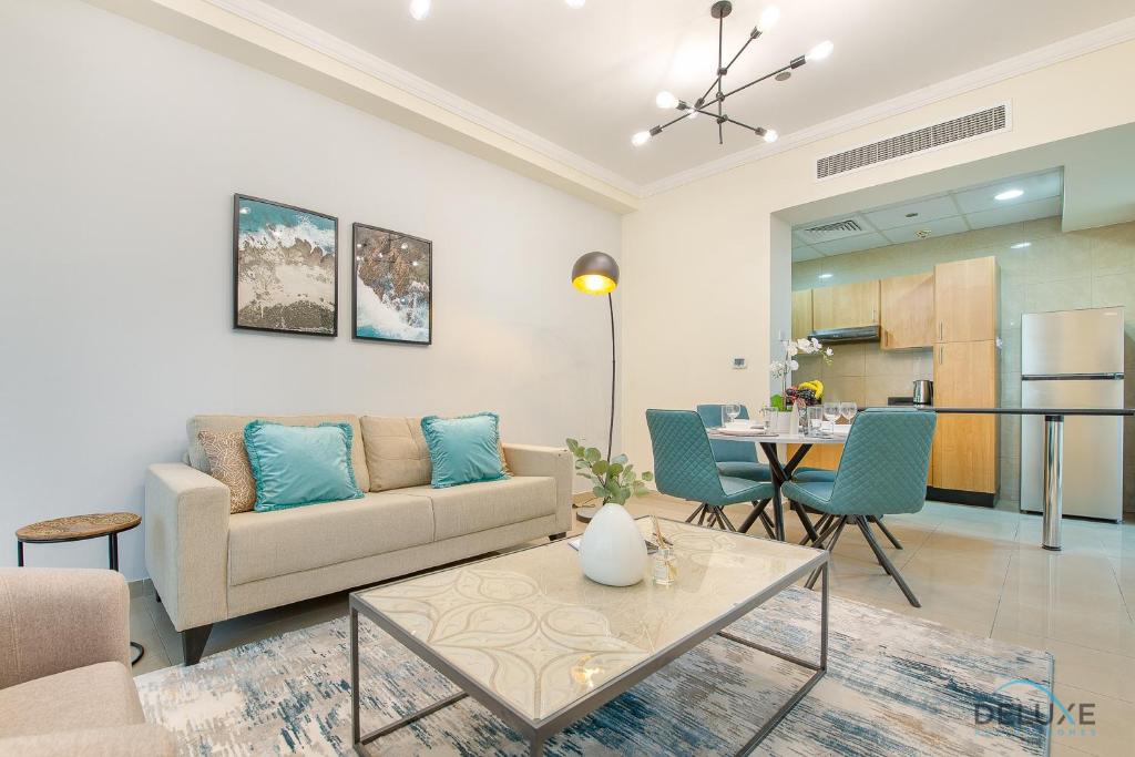 هتل دازلینگ 1 بی آر اَت مارینا کرون دبی مارینا بای دلاکس هالیدی هومز - Dazzling 1BR at Marina Crown Dubai Marina by Deluxe Holiday Homes