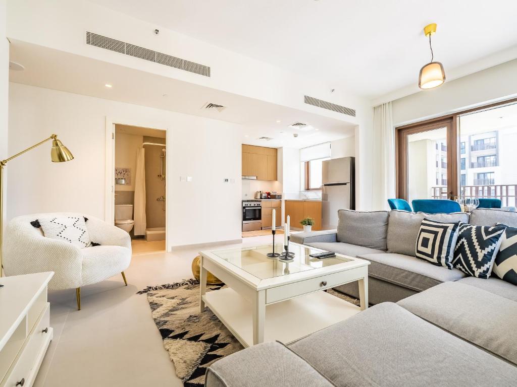 هتل دوبی کریک جم، استایل کاندو ویت تو بالکونی - Dubai Creek Gem, Stylish Condo With Two Balconies