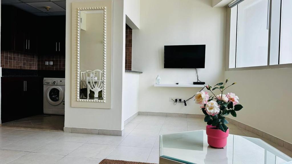 هتل لیک شور تاورز، کلاستر وای، جی ال تی، 1BHK - Lakeshore Towers, Cluster Y , JLT, 1BHK