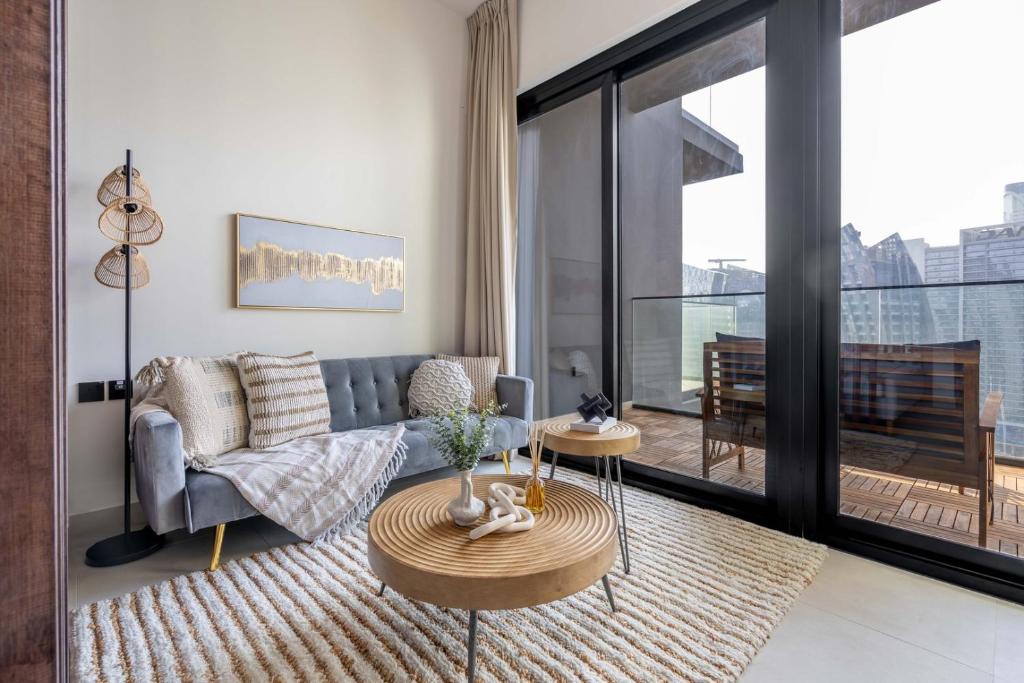 هتل گست ردی - لاکس هوم وید اسکایلاین ویو - GuestReady - Lux home with skyline view