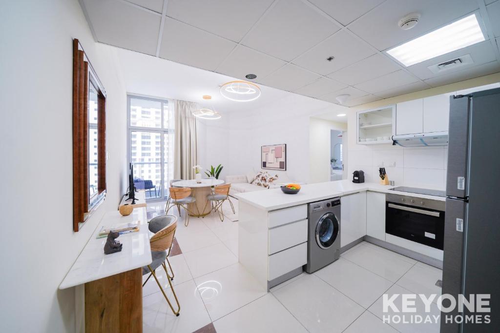 هتل مگنیفیسنت تو بردروم بیچفرانت 1 - Magnificent Two Bedroom Beachfront 1