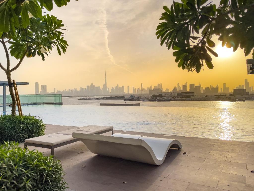 هتل ده گران : تاپ 5 استارز لاکچری برج و واتر ویو - The Grand : Top 5 stars Luxury Burj & Water View