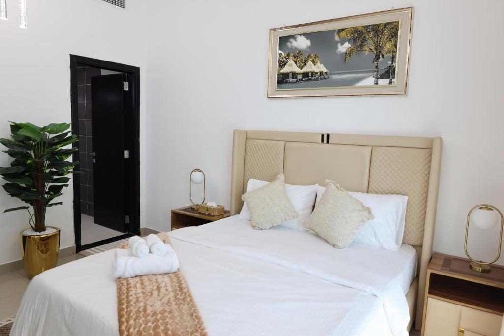 هتل استایلیش وان بدروم آپارتمان - Stylish One Bedroom Apartment