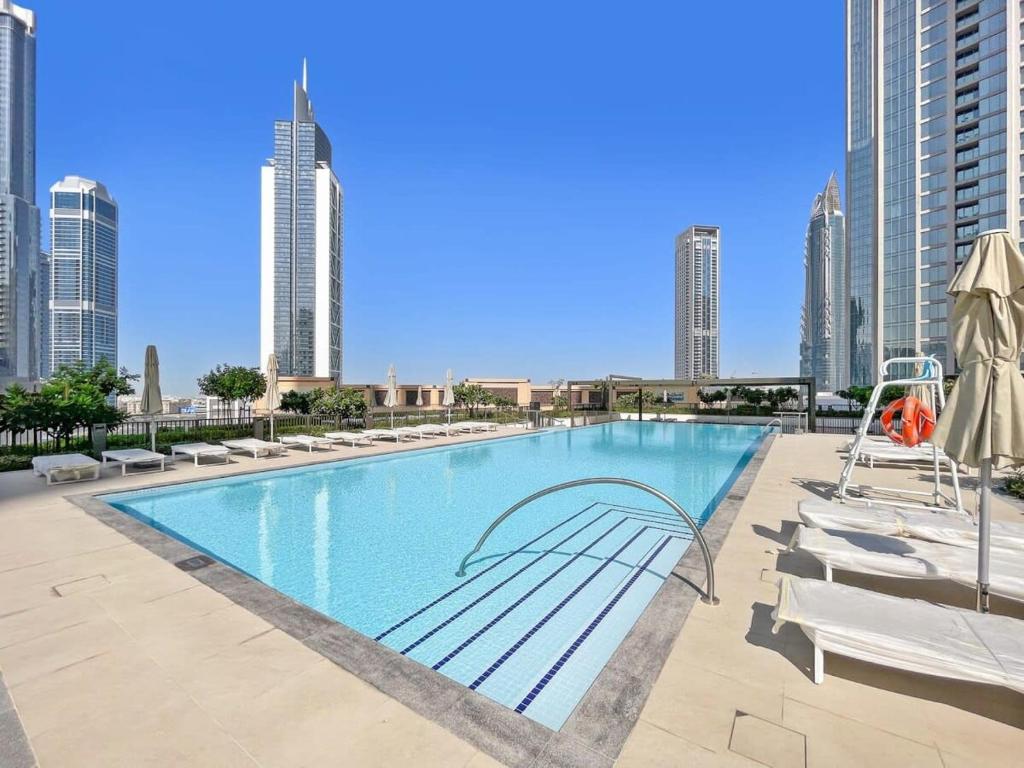 هتل سیلک هاوس شیک ۱ بی دی آر ویت پول نیئر آپرا گران - Silkhaus chic 1BDR with Pool near Opera Grand