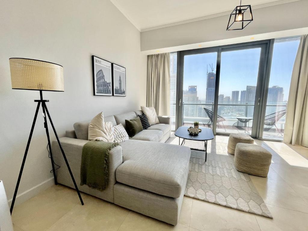 هتل لاکژریس آپت وید استانینگ مارینا ویو - بالکونی - Luxurious Apt with stunning Marina View - Balcony