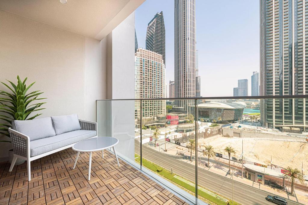 هتل مگنیفیسنت 2 بی آر استنینگ دبی اپرا ویو - Magnificent 2BR Stunning Dubai Opera View