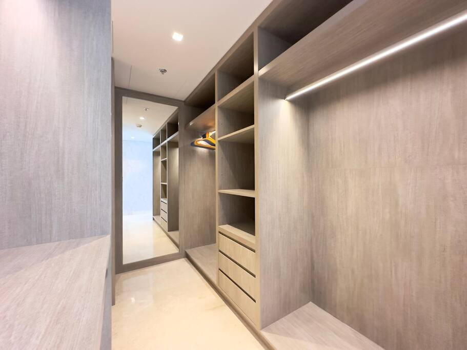 هتل دار ویکیشن - کنتمپورری اوربان تو بی آر آپارتمان - Dar Vacation - Contemporary Urban 2BR Apartment
