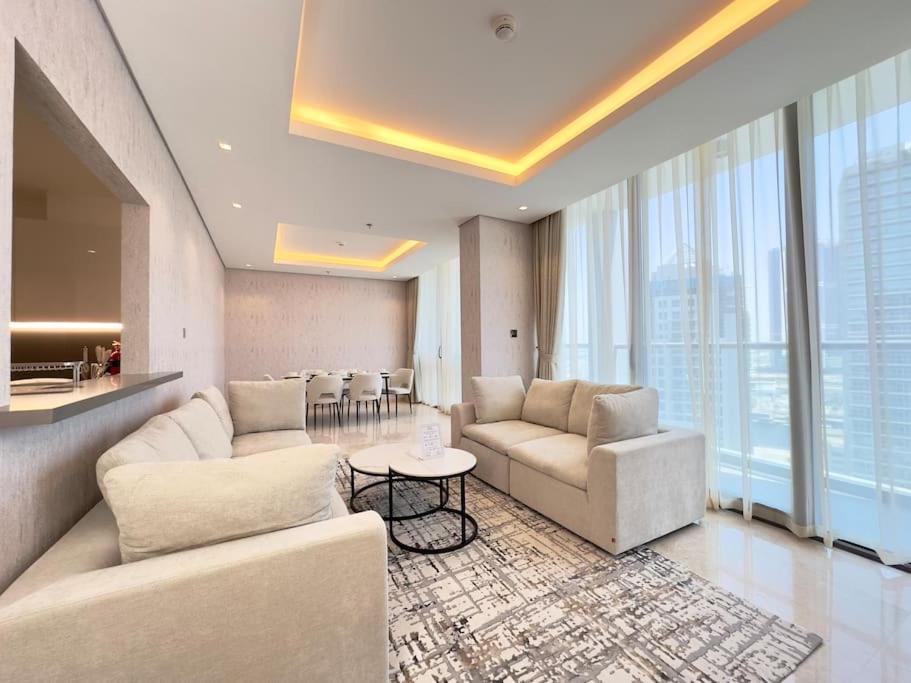 هتل دار ویکیشن - یونیک لاکچری وایت 2 بی ار آپارتمان - Dar Vacation - Unique Luxury White 2BR Apartment