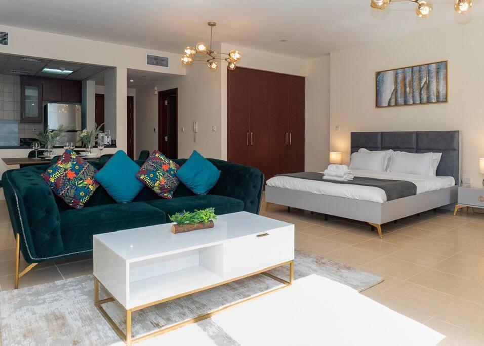 هتل استون تری - استودیو آپارتمان نیار د بیچ - StoneTree - Studio Apartment Near The Beach