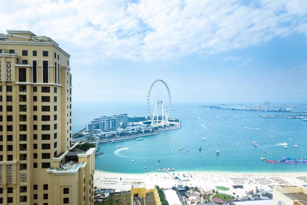 هتل لاکچری سی ویو آپارتمان - Luxury Sea View Apartment