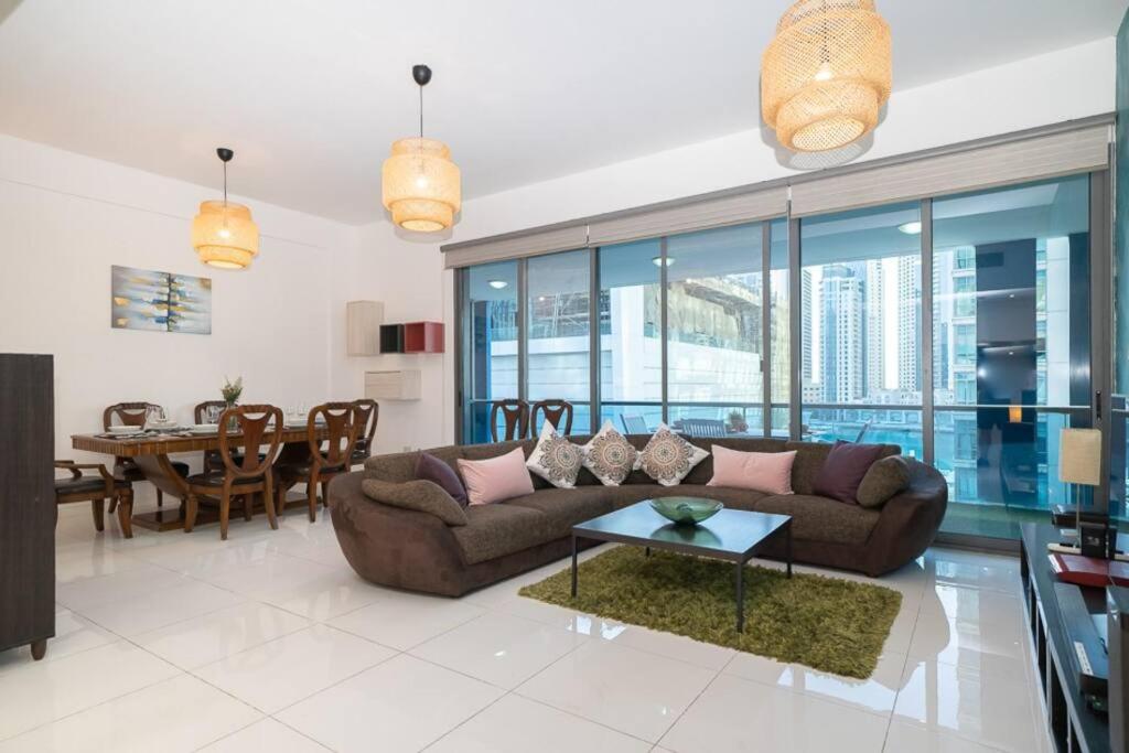 هتل استون تری - اسپیشس 2 بی آر این گریت لوکیشن - StoneTree - Spacious 2BR in Great Location