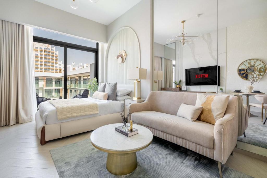 هتل گست ردی - آکسفوردز پول ویو سرنیتی - GuestReady - Oxford's Pool View Serenity
