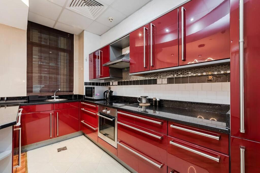هتل اسپیشس 2 بی آر آپارتمان این مارینا کراون - Spacious 2BR apartment in Marina Crown