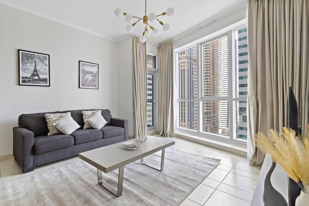 هتل استون تری - برایت اند مدیش 1 بی آر آپارتمان - StoneTree - Bright & Modish 1BR Apartment