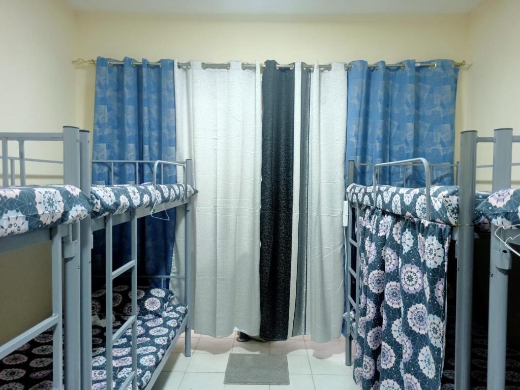 هتل ذا اسکای هاستلر دوبی The Sky Hosteller Dubai
