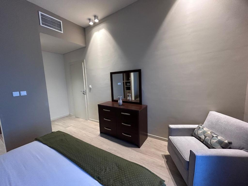 هتل آمیزینگ 1بردروم پارک ویو جی وی سی - ویت بالکنی - Amazing 1Bedroom Park View JVC - with Balcony