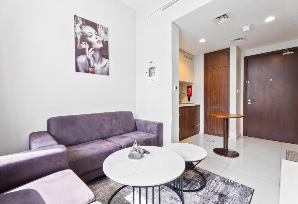 هتل اویوینگ اکسکوئیزیت 1 بی آر ات ریوآ رزیڈنس بیزنس بی - Aliving Exquisite 1BR at Reva Residence Business Bay