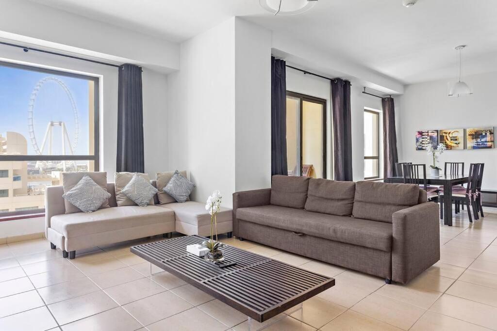 هتل استون تری - بیوتیفول 1 بی آر آپارتمان ویت پارتیا Sea ویو - StoneTree - Beautiful 1BR Apartment with Partial Sea View