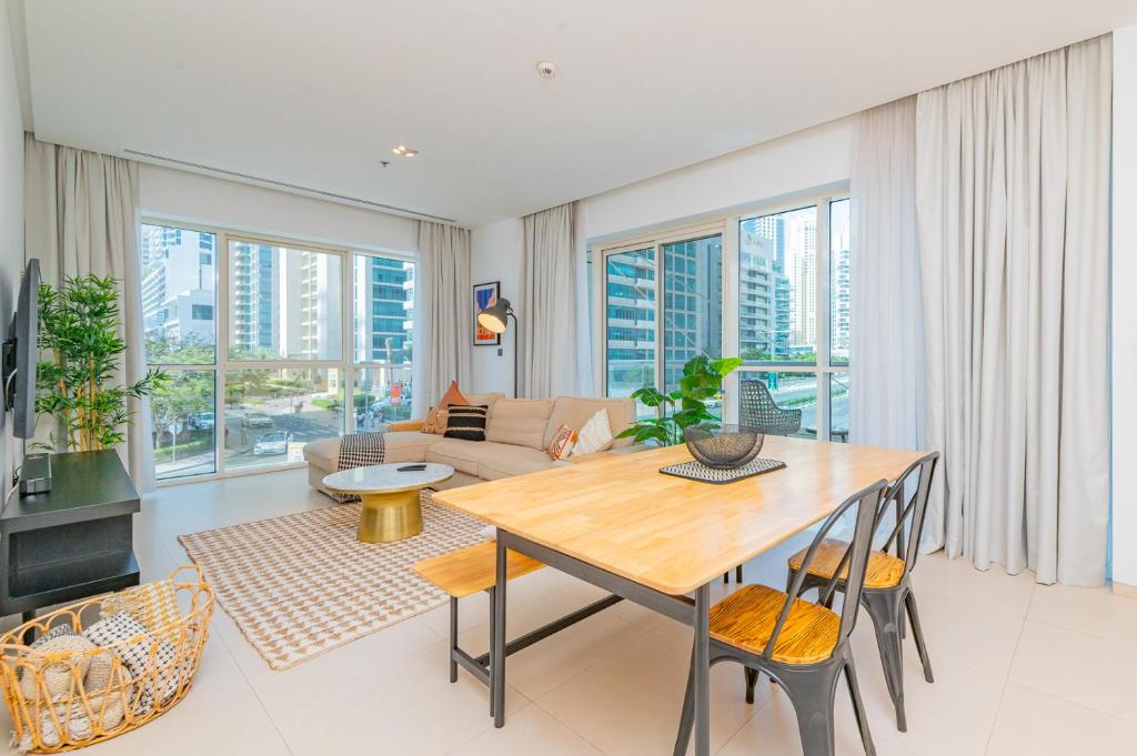 هتل امیزینگ استی این مارینا و بالکونی اند ویو - Amazing stay in Marina with Balcony & View